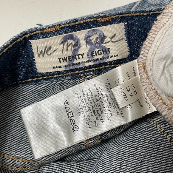 Free People • We The Free • Makai Distressed Denim Cutoff Button Fly Shorts - Picture 10 of 10